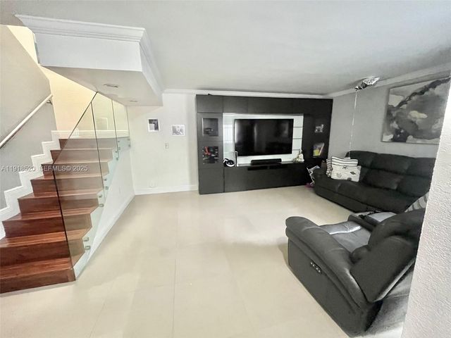 1990 SW 121st Court 232, Miami, FL 33175
