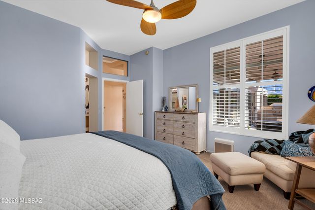 2330 E Montrose Canyon Drive, Oro Valley, AZ 85755