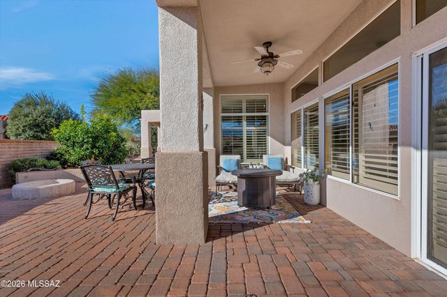 2330 E Montrose Canyon Drive, Oro Valley, AZ 85755