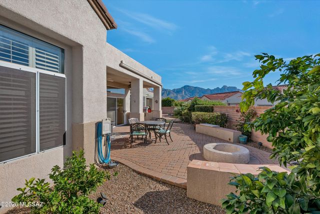 2330 E Montrose Canyon Drive, Oro Valley, AZ 85755