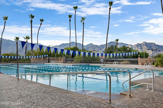 2330 E Montrose Canyon Drive, Oro Valley, AZ 85755