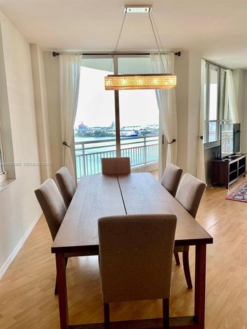 888 Brickell Key Dr 1612, Miami, FL 33131