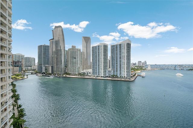 888 Brickell Key Dr 1612, Miami, FL 33131