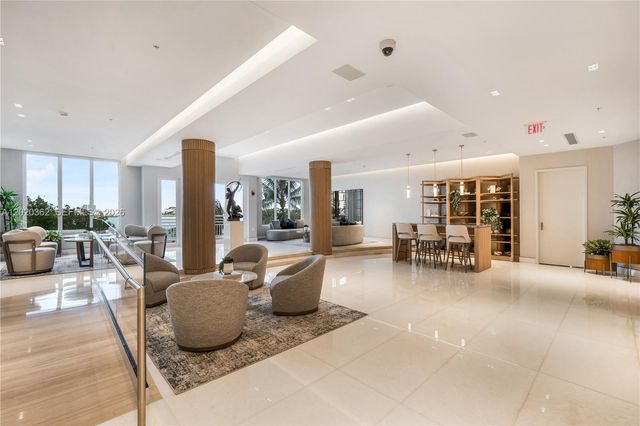 888 Brickell Key Dr 1612, Miami, FL 33131