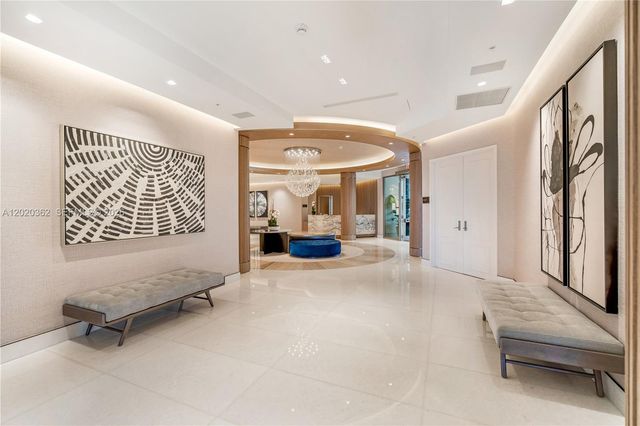 888 Brickell Key Dr 1612, Miami, FL 33131