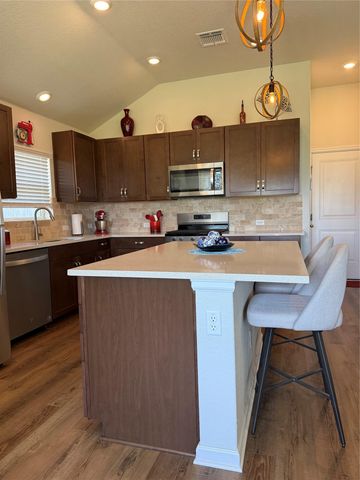 131 Patrick Herndon DR, Bastrop, TX 78602