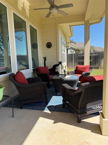 131 Patrick Herndon DR, Bastrop, TX 78602