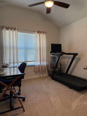 131 Patrick Herndon DR, Bastrop, TX 78602