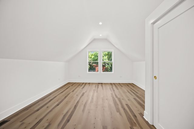 5310 S Wood Street, Chicago, IL 60609