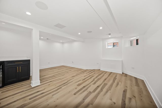 5310 S Wood Street, Chicago, IL 60609