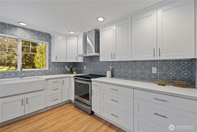 16325 177th Place NE, Woodinville, WA 98072