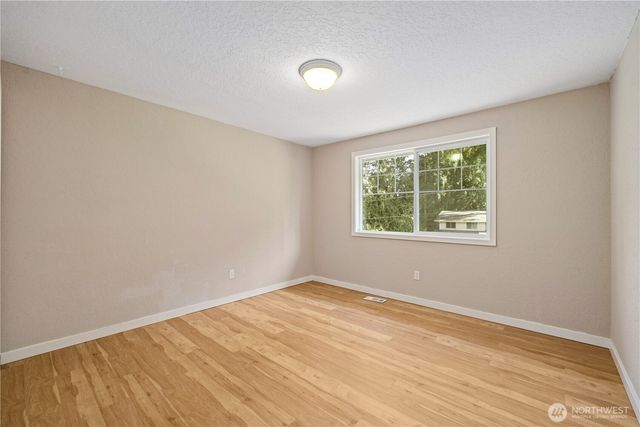 16325 177th Place NE, Woodinville, WA 98072