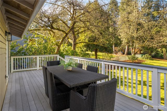 16325 177th Place NE, Woodinville, WA 98072