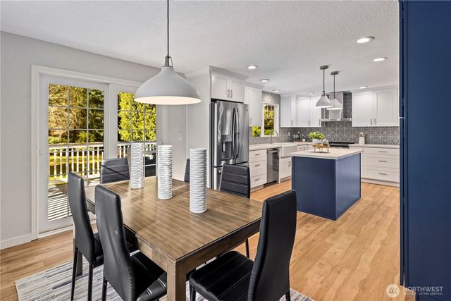 16325 177th Place NE, Woodinville, WA 98072