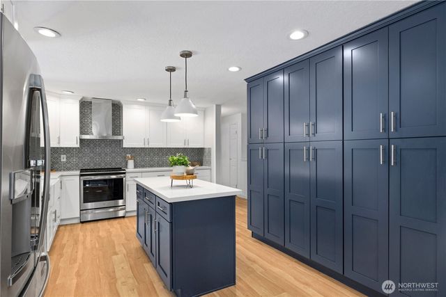 16325 177th Place NE, Woodinville, WA 98072