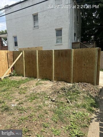 3805 HAYWARD AVE, Baltimore, MD 21215
