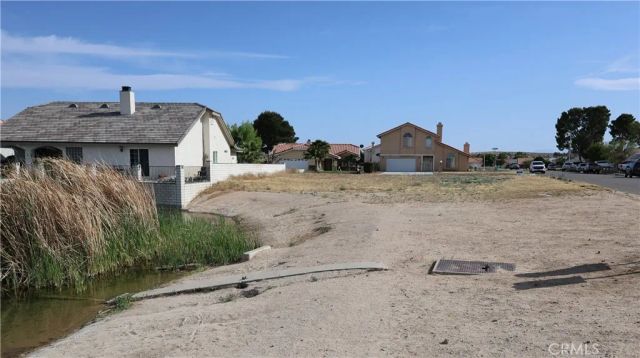 14354 Ironsides, Helendale, CA 92342