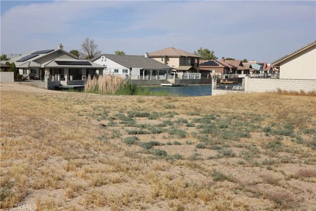 14354 Ironsides, Helendale, CA 92342