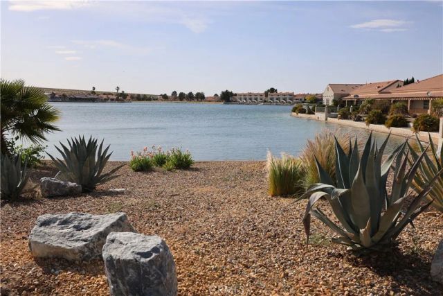 14354 Ironsides, Helendale, CA 92342