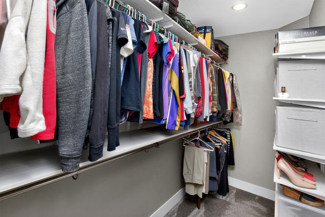 2804 Blooming Heights Drive, Norwalk, IA 50211