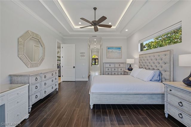 137 Hollyhock CT, Marco Island, FL 34145