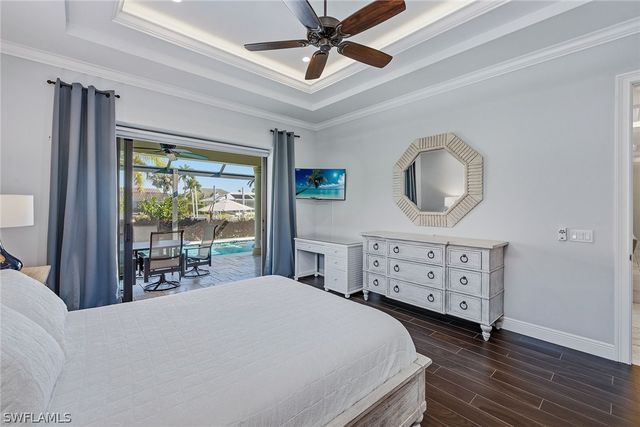 137 Hollyhock CT, Marco Island, FL 34145