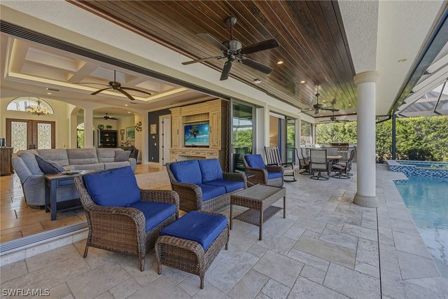 137 Hollyhock CT, Marco Island, FL 34145