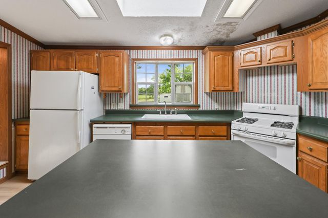 603 222nd Street E, Saint Cloud, MN 56301