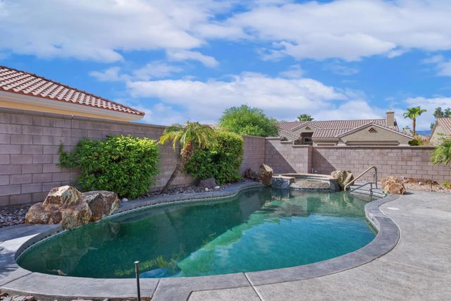 35690 Royal Sage Court, Palm Desert, CA 92211