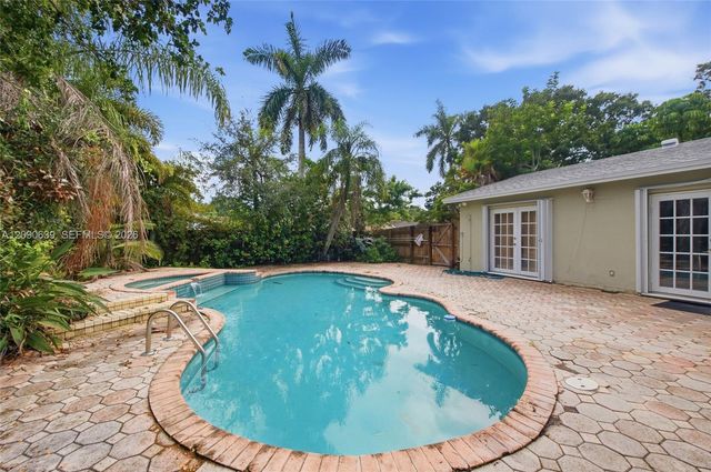 6700 NW 22nd Terrace, Fort Lauderdale, FL 33309
