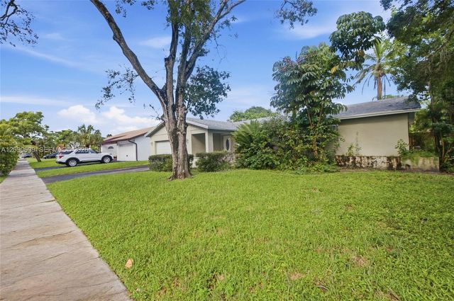 6700 NW 22nd Terrace, Fort Lauderdale, FL 33309