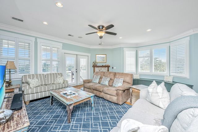 4 Sharks Tooth Circle, Edisto Island, SC 29438