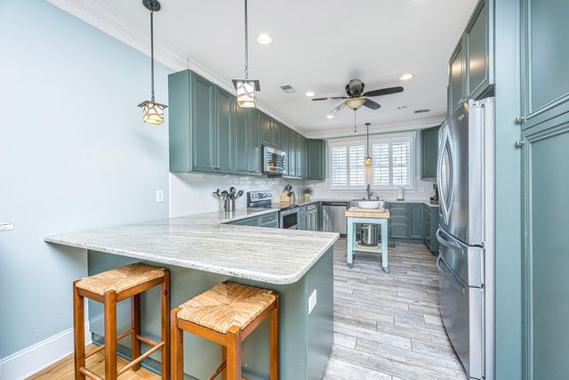 4 Sharks Tooth Circle, Edisto Island, SC 29438