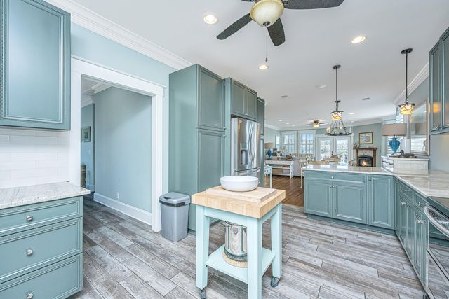 4 Sharks Tooth Circle, Edisto Island, SC 29438