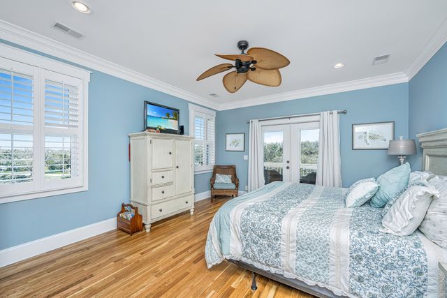 4 Sharks Tooth Circle, Edisto Island, SC 29438