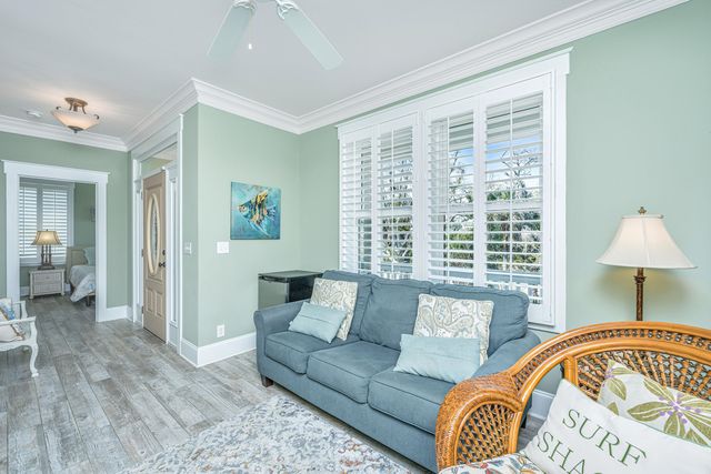 4 Sharks Tooth Circle, Edisto Island, SC 29438