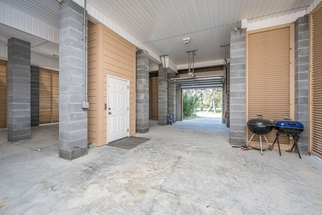 4 Sharks Tooth Circle, Edisto Island, SC 29438