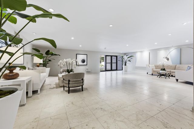 2275 S Ocean Boulevard 103n, Palm Beach, FL 33480
