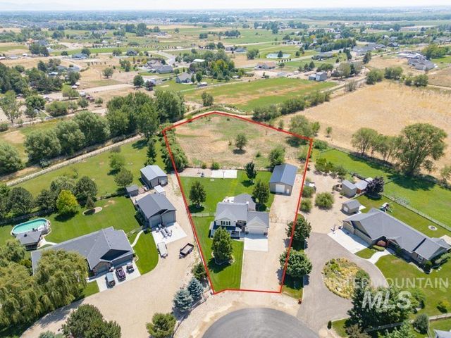 23800 Breyer Rd, Caldwell, ID 83607