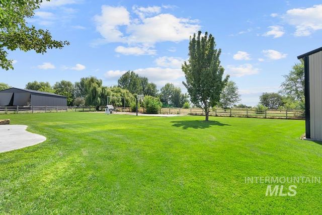 23800 Breyer Rd, Caldwell, ID 83607