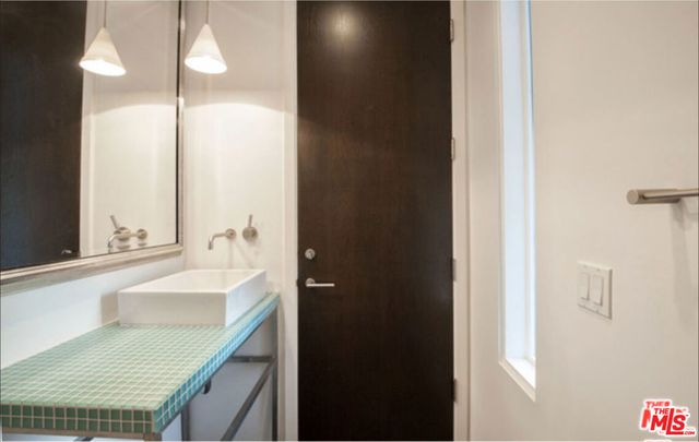 3850 Rambla Orienta, Malibu, CA 90265