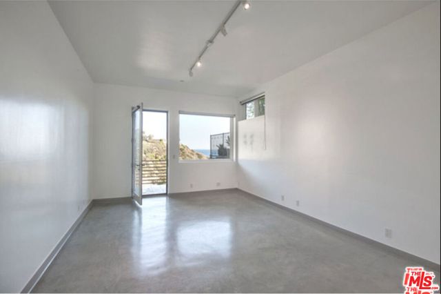 3850 Rambla Orienta, Malibu, CA 90265