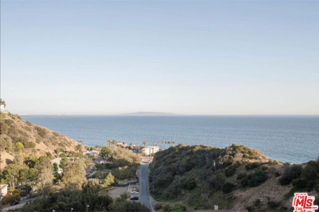 3850 Rambla Orienta, Malibu, CA 90265
