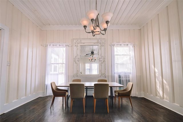 510 E KEY AVENUE, Eustis, FL 32726