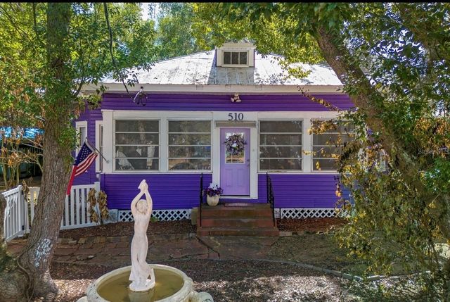 510 E KEY AVENUE, Eustis, FL 32726