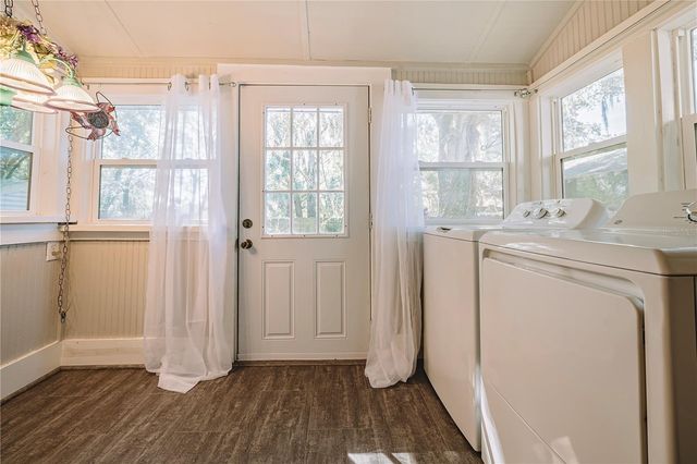 510 E KEY AVENUE, Eustis, FL 32726