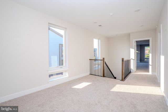 112 VILLAGE DR, Skillman, NJ 08558