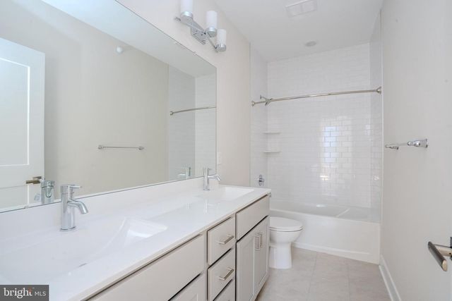 112 VILLAGE DR, Skillman, NJ 08558