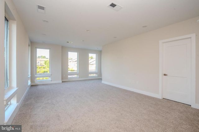 112 VILLAGE DR, Skillman, NJ 08558