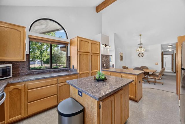 23543 Oriente Way, Ramona, CA 92065